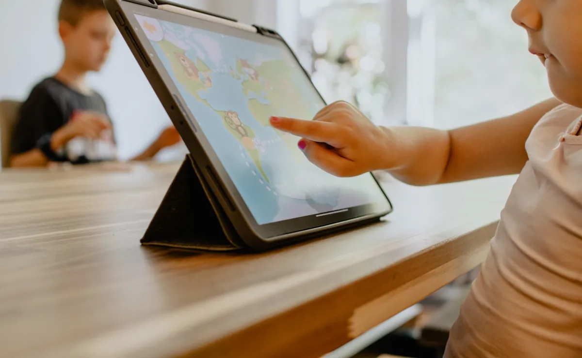 The best app to turn a kid's drawing into a story, according to Reddit