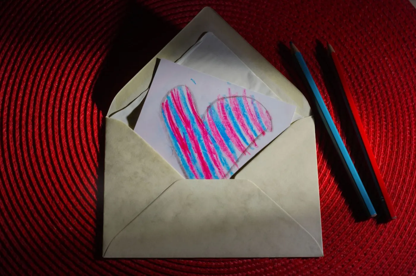 Valentine's Day gift from kids' drawing: what to make and when to order