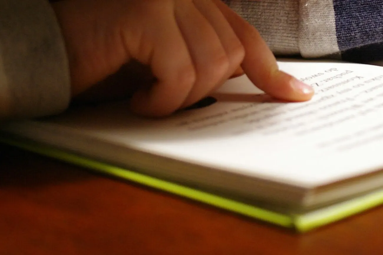 Reading with an ADHD kid: length, working memory, and the re-read